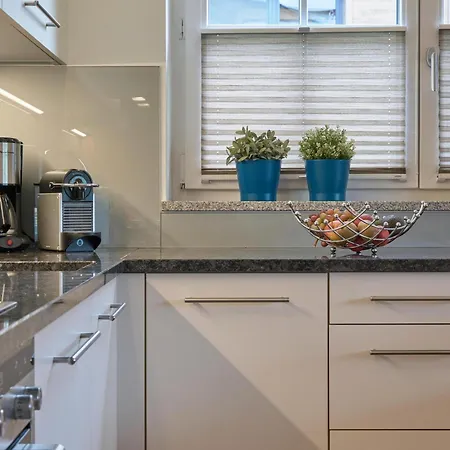 木屋 Bergbiberhaus L *